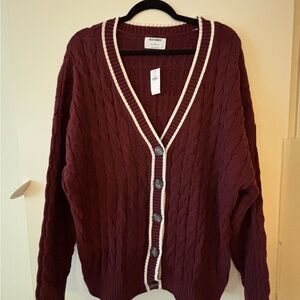 NWT Old Navy Women's Burgundy Oversized Sweater
